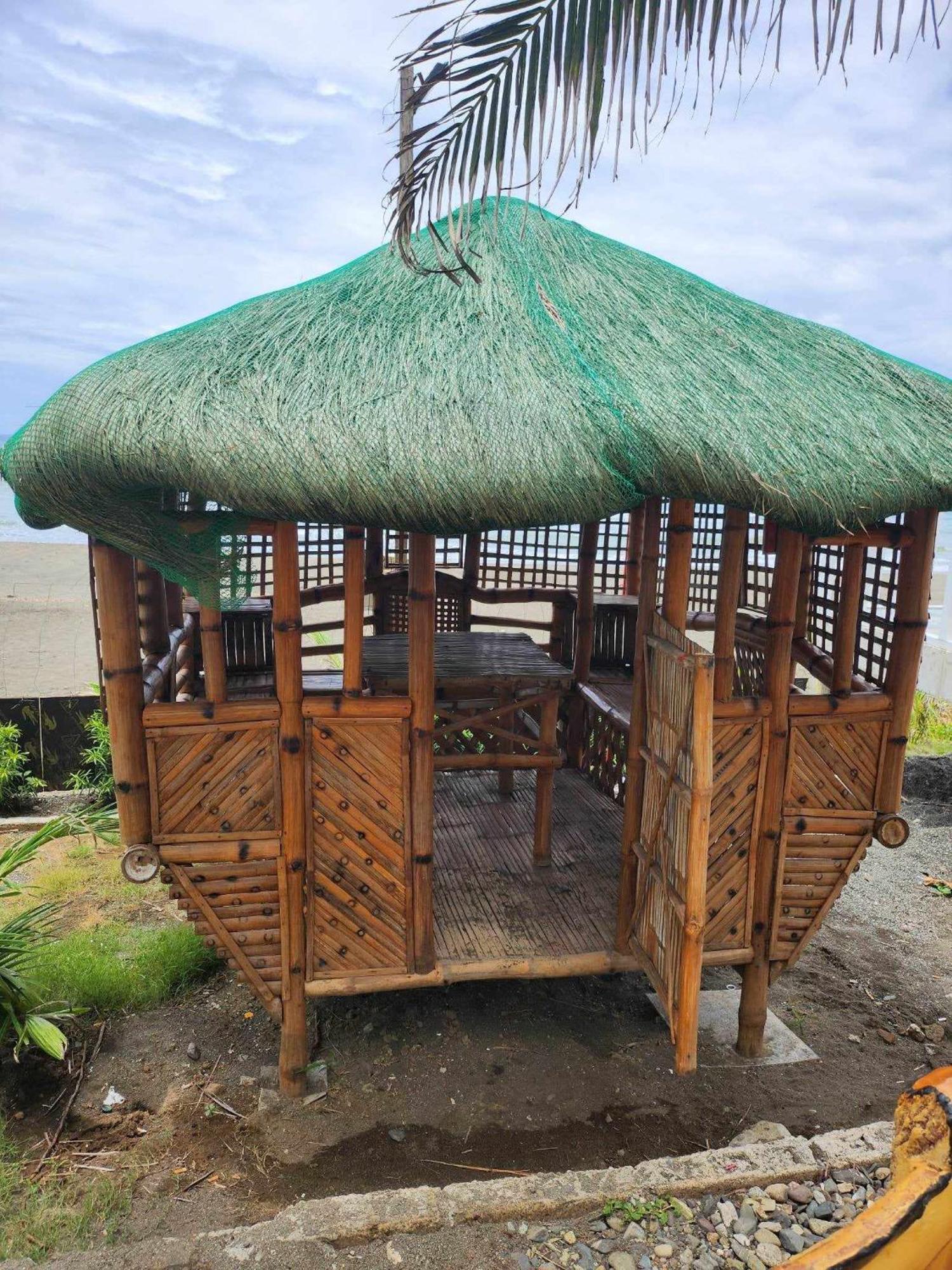 Costa Alora Beach Resort Dingalan ภายนอก รูปภาพ
